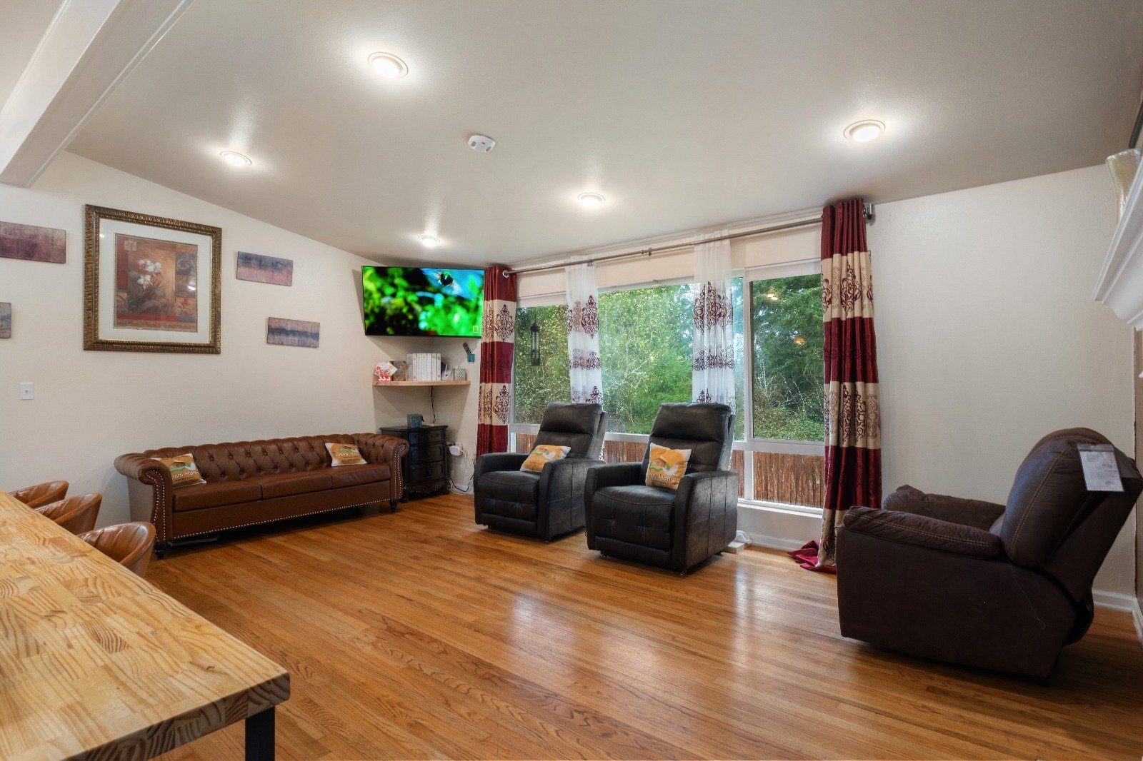 WhatsApp Image 2025-05-08 at 16.23.09_4c46adf8